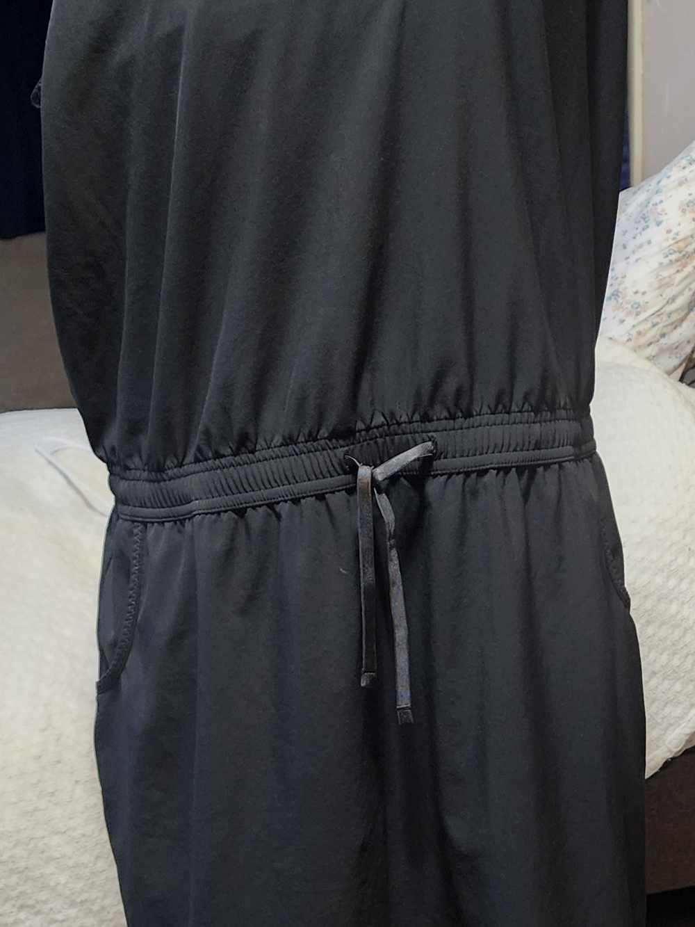 Kühl Black Apparel with Branded Interior Label Short Dress Sz Lrg